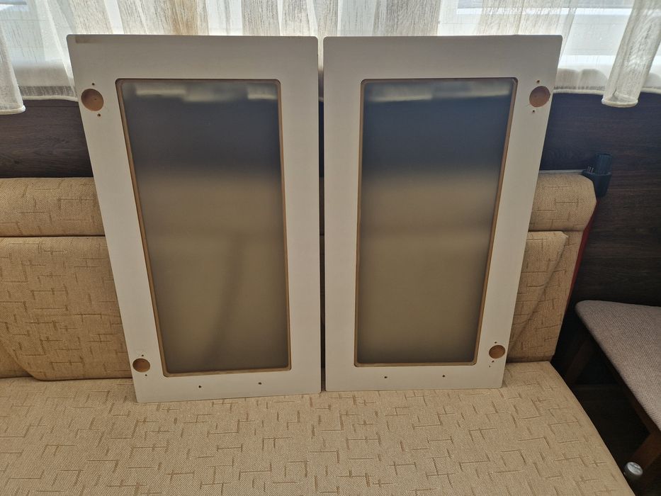 Вратички за кухня-горни шкафове  от щампован MDF