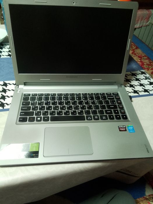 Lenovo notebook/noutbuk