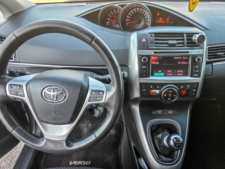 Toyota Verso 2.0 D-4D, 7 места, NAVI, KАМЕРА, ОБСЛУЖЕНА