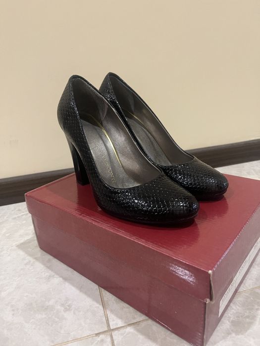 Елегантни обувки 37 номер