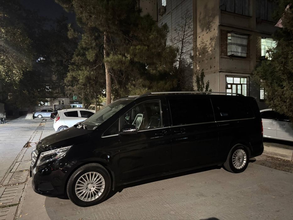 Продается минивен мерседес V класс в хорошем состоянии без вложения