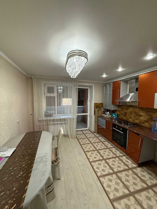 Продам 3комн.кв. на Азии