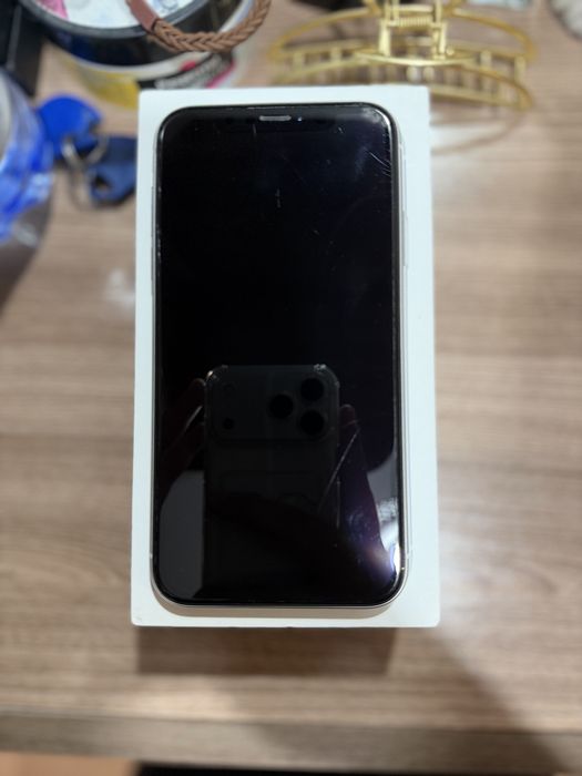 Продам iphone xr
