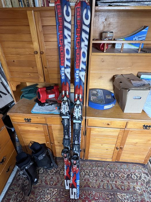 Vand schiuri Atomic & Fischer 167 cm