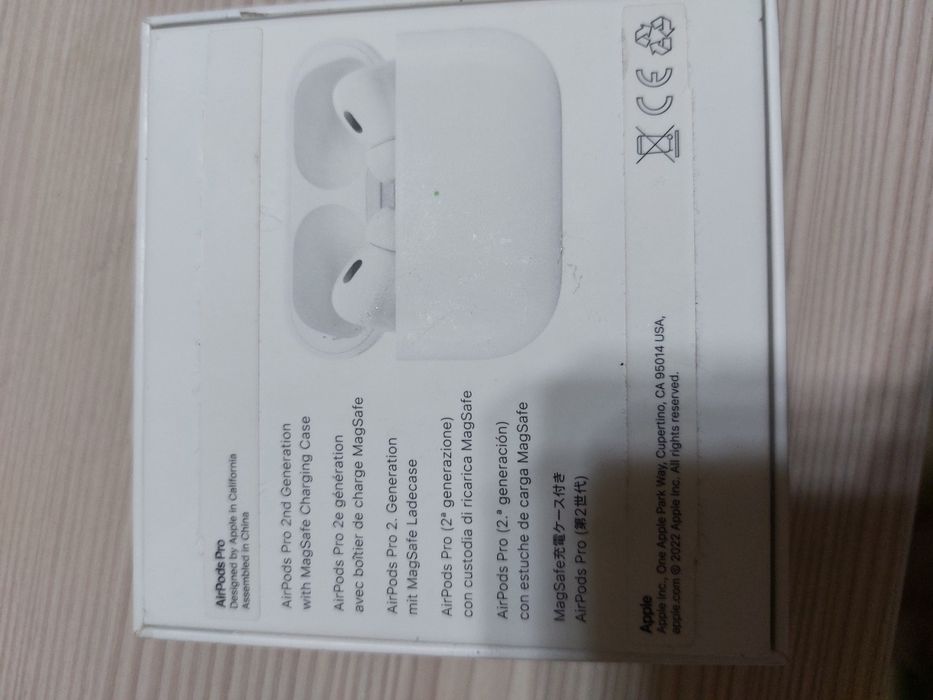 Продам наушник airpods pro 2