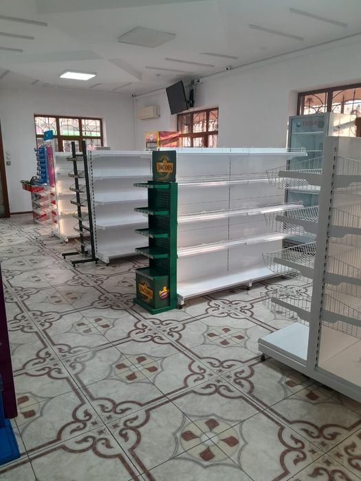 Продам оборудование для магазина