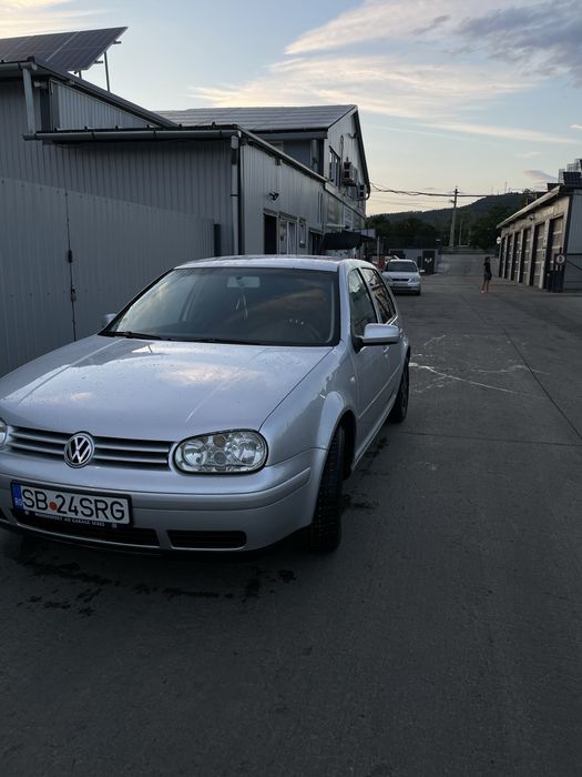 Vand golf 4 stare foarte buna