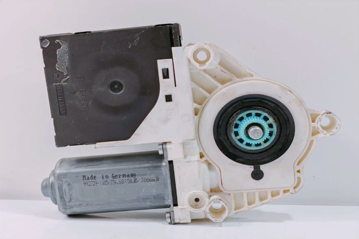 Motoras Macara  Dreapta Fata  1K0959792M / 1K0959702Q Volkswagen VW G