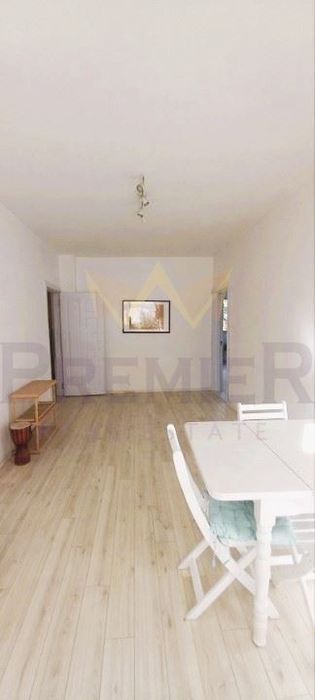 Продава се Тристаен апартамент в София, Света Троица - 62 кв.м за 2500 €/кв.м - Снимка #3