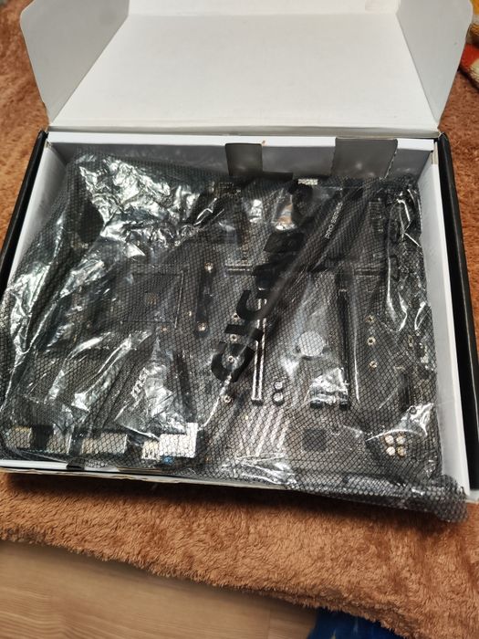 Vand placa de baza AMD