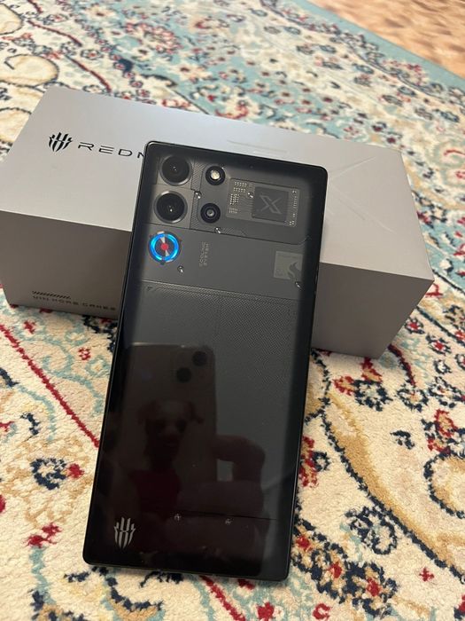 Red Magic 10 Pro 24gb 1Tb