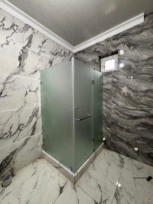 Душевые кабиный на заказ