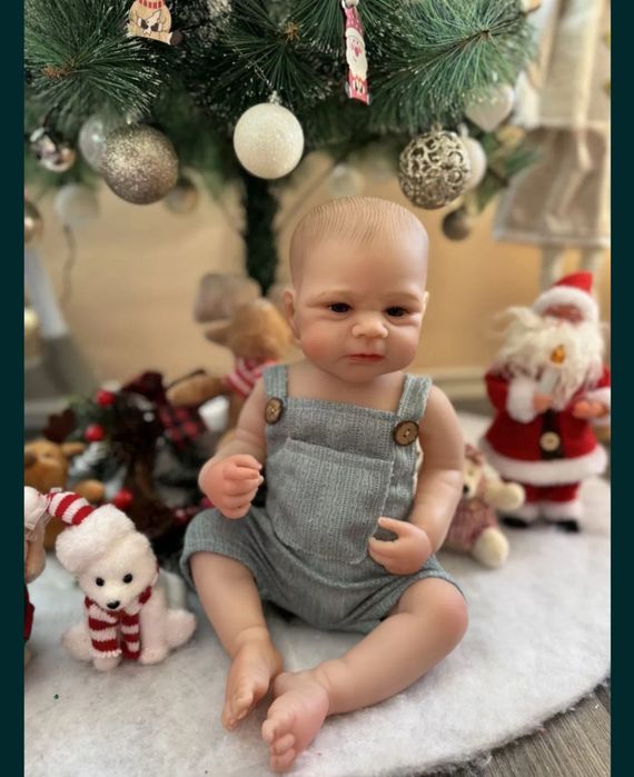 Налични Нова Кукла реборн бебе чисто нова момиче  бебе изцяло силикон