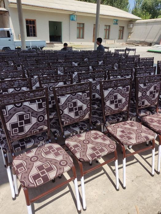 Oshxona. To'y xona va turli xil joylar uchun temir stol stullar