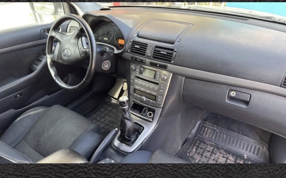 Toyota  Avensis на части