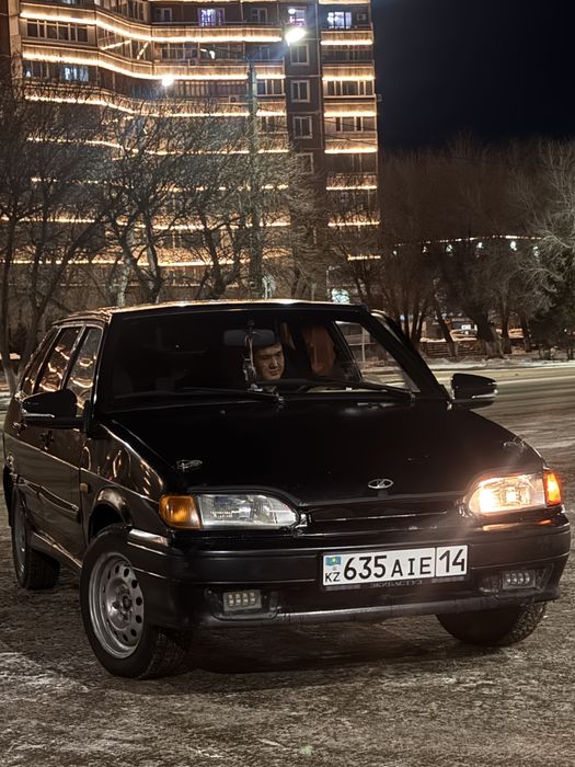 машина хароше 2114