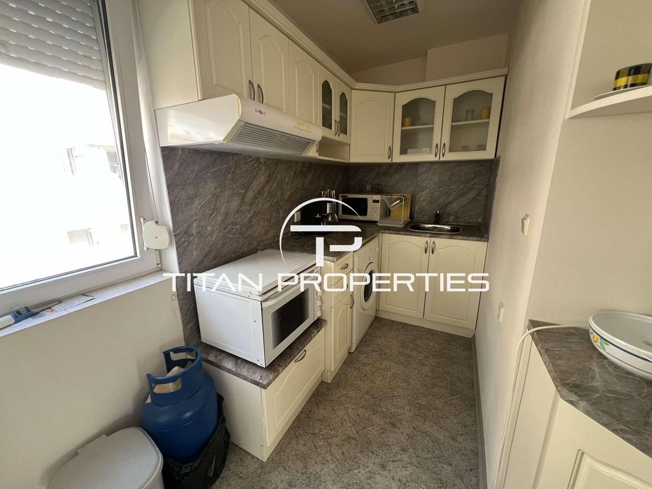 Дава се под наем Тристаен апартамент в Варна, Бриз - 83 кв.м за 578.34 € - Снимка #4