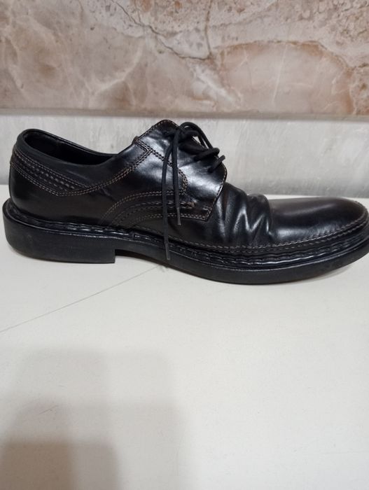 Кожаная обувь туфли