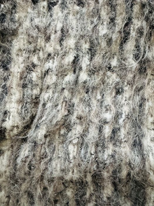 Продам верхнюю одежду