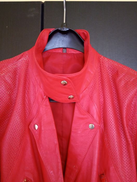 Geaca piele dama vintage