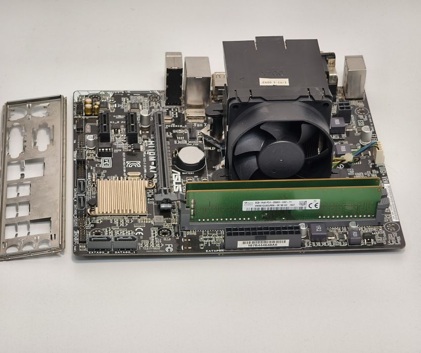 Placa+ Procesor i5+ 16gb DDR4