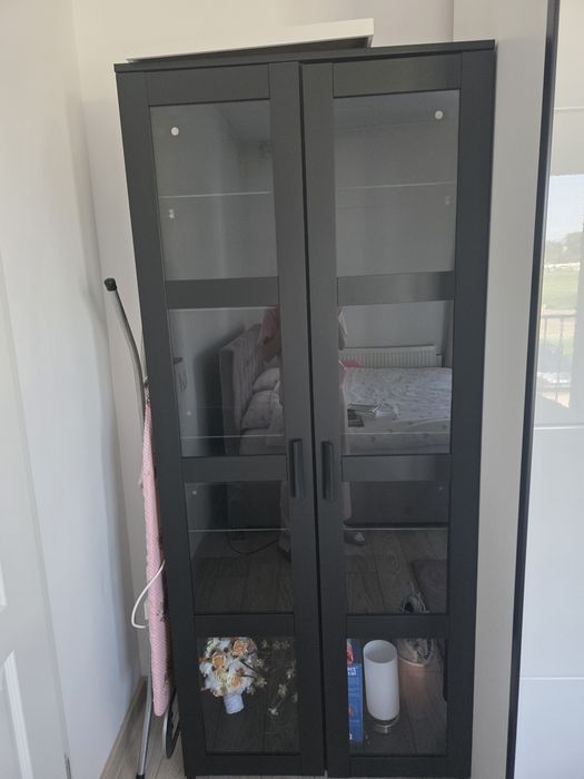 Vand mobilier ikea!