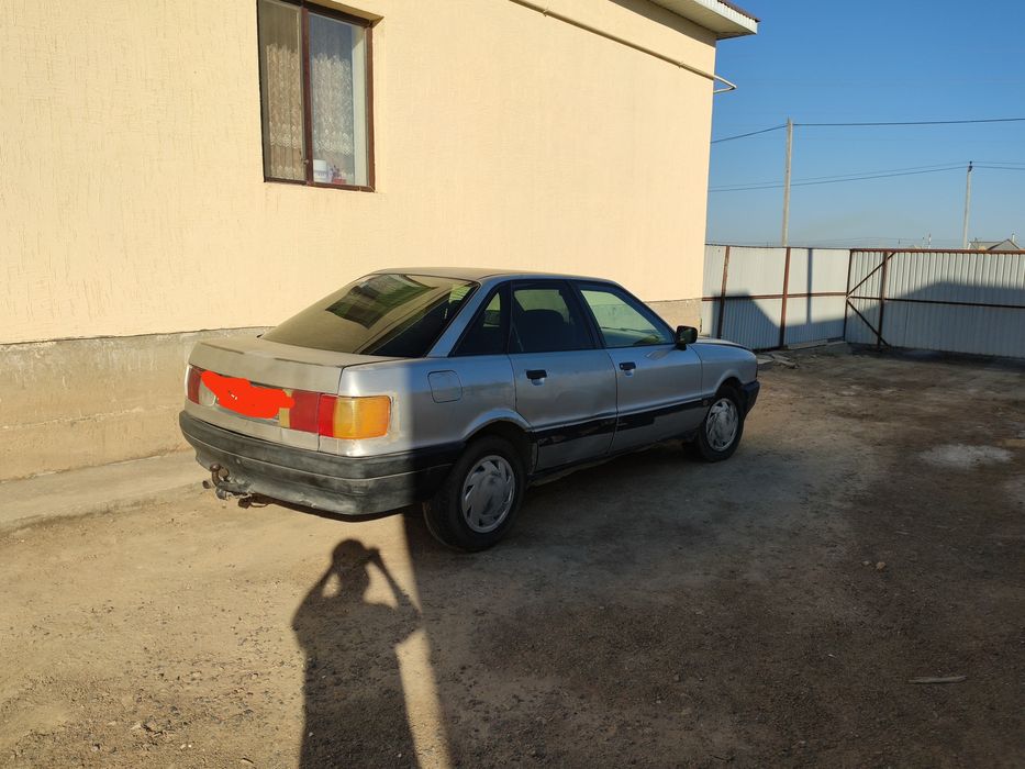 Ауди 80.  сатылады