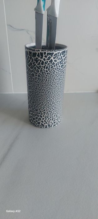 Подставка для ножей