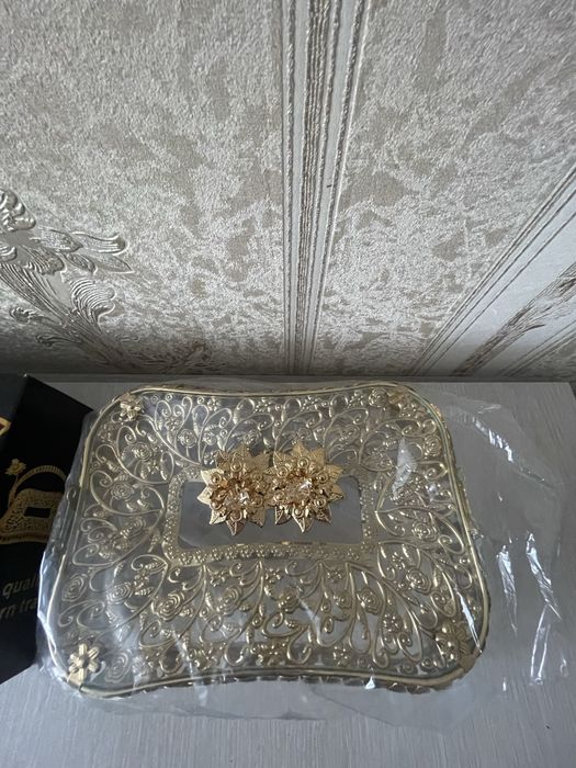 Продам подставку  на стол.