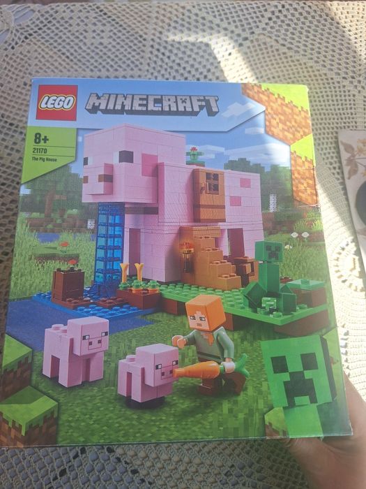 конструктор LEGO Minecraft - Къщата на прасетата