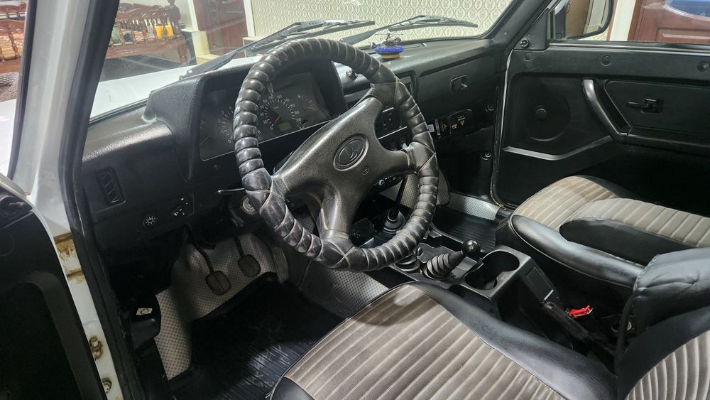 Нива автомашинаси сотилади