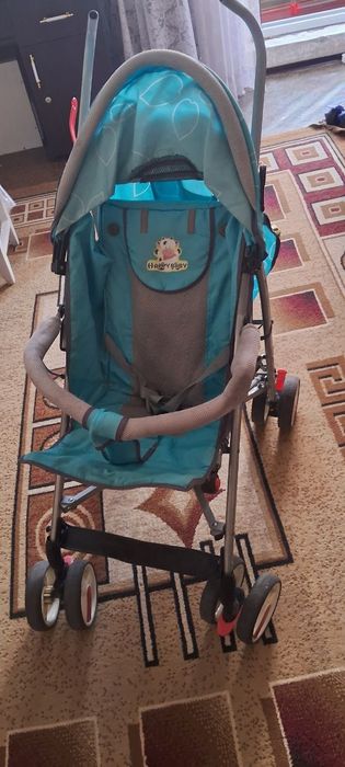 Коляска летняя...