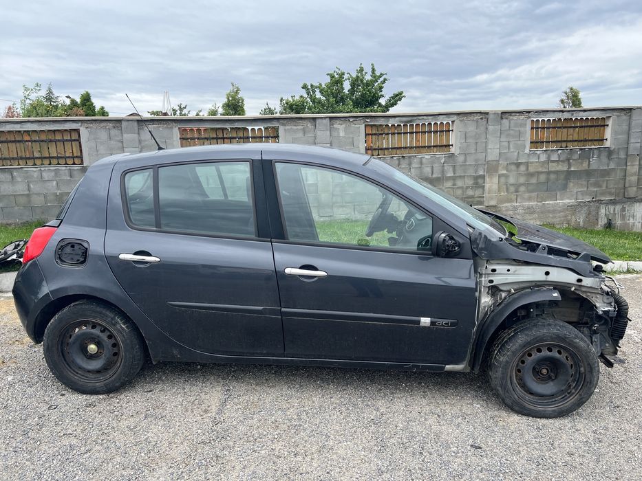 Рено Клио 3 (1.5dCi ) на части