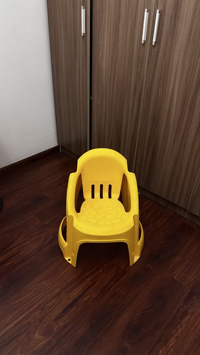 Детский стульчик