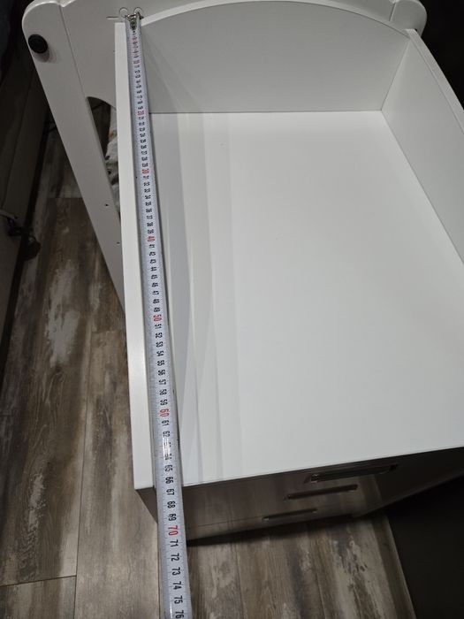 Легло-люлка,матрак,скрин и спален комплект