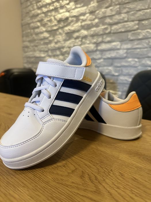 Детски маратонки, кецове adidas 33 номер