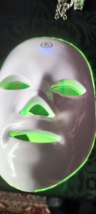 Нова лед маска за домашна употреба