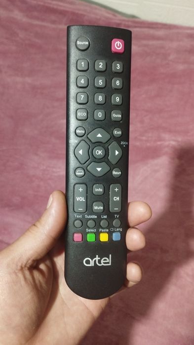 Телевизор Артэл 140см !!!