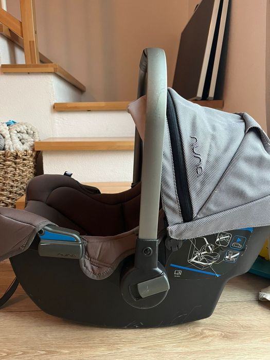 Scoică auto Nuna PIPA, 0–13 kg (Grupa 0+), stare bună