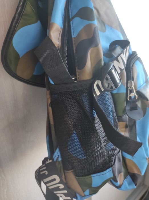 Рюкзак школьный новый