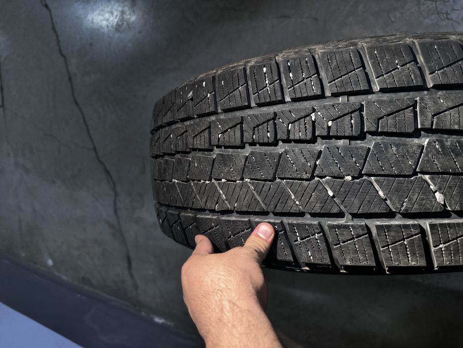 Зимний резина 235/55R18