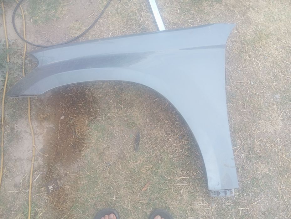 Мерседес GL  2010 год запчасти