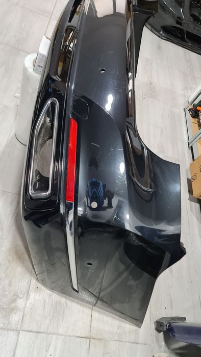 Spoiler bara spate tips toba armatura senzor capota BMW 7 g11 g12 lci