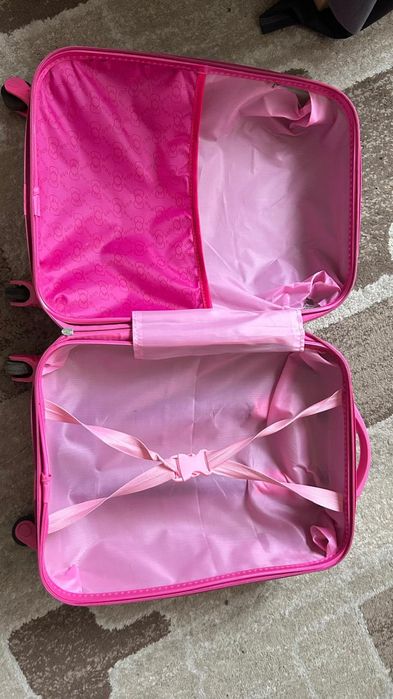 Чемодан для девочки