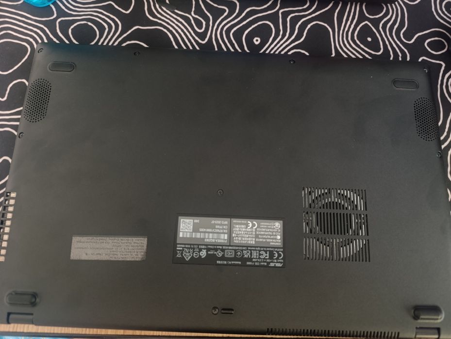 Laptop asus vivobook