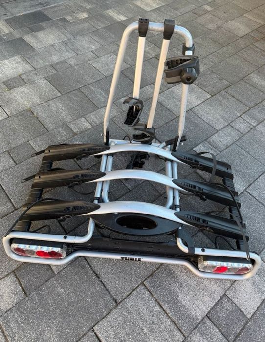 Vând suport de biciclete Thule Euroway 900