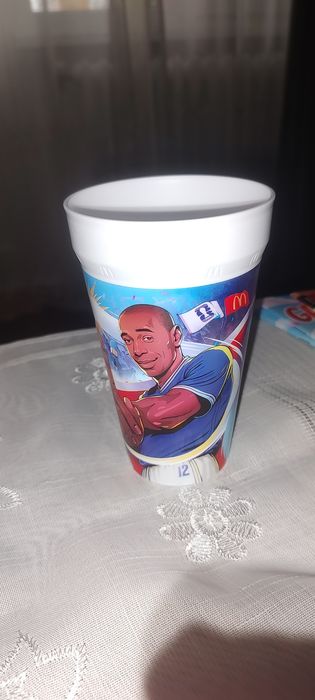 Pahar cu thierry henry Mcdonald’s world cup 2026
