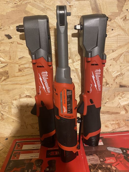 Milwaukee cheie m12 nou , se vinde cu baterie inclusa