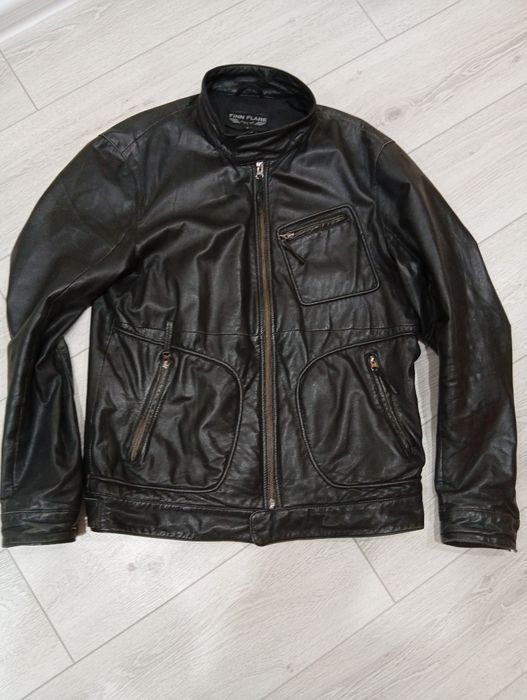 Кожанная куртка.