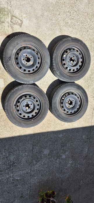 Джанти 15ки (6.0Jx15 ET48 5x114.3) и гуми 195/65/R15 за Kia Venga / Hyundai iX20 (и други модели на Hyundai и Kia)